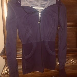 Lululemon Athletica Jacket Full Zip Atheltica Thumb Holes Stretch & Hood Women’s
